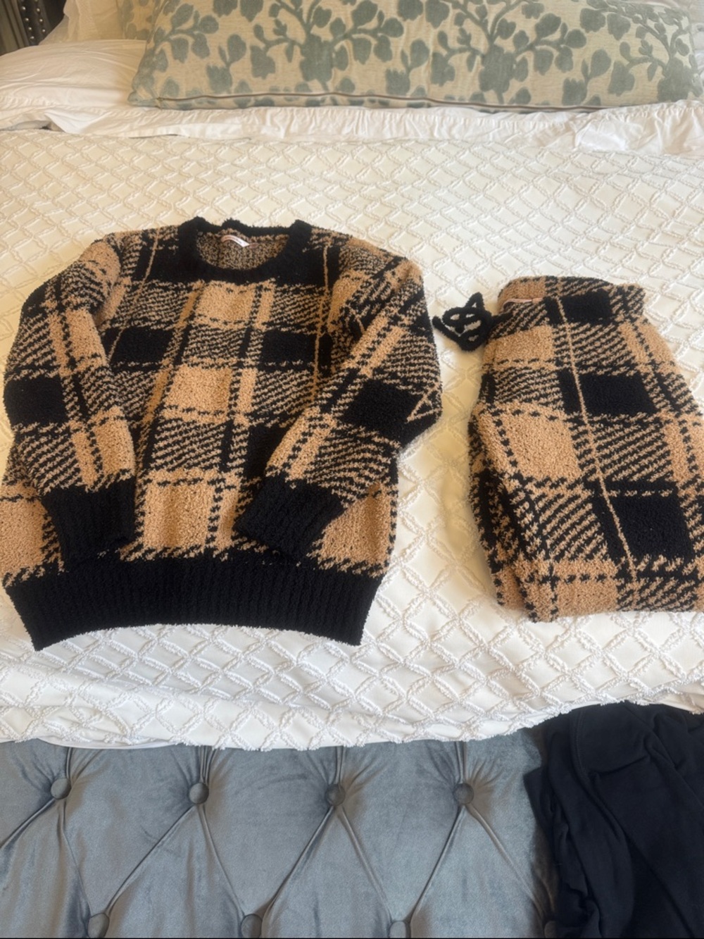 La Vie En Rose matching set. Black and Tan Plaid Crewneck Sweater and pants